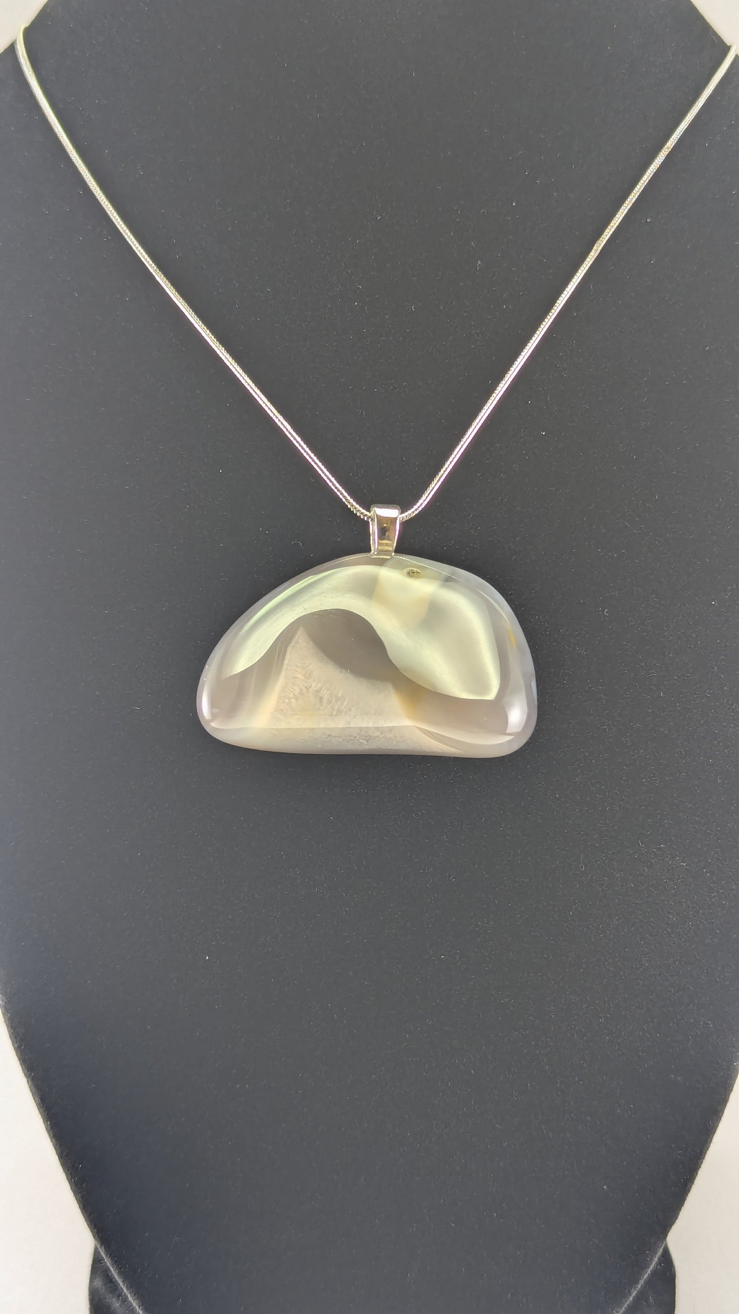 Tube Agate Pendant