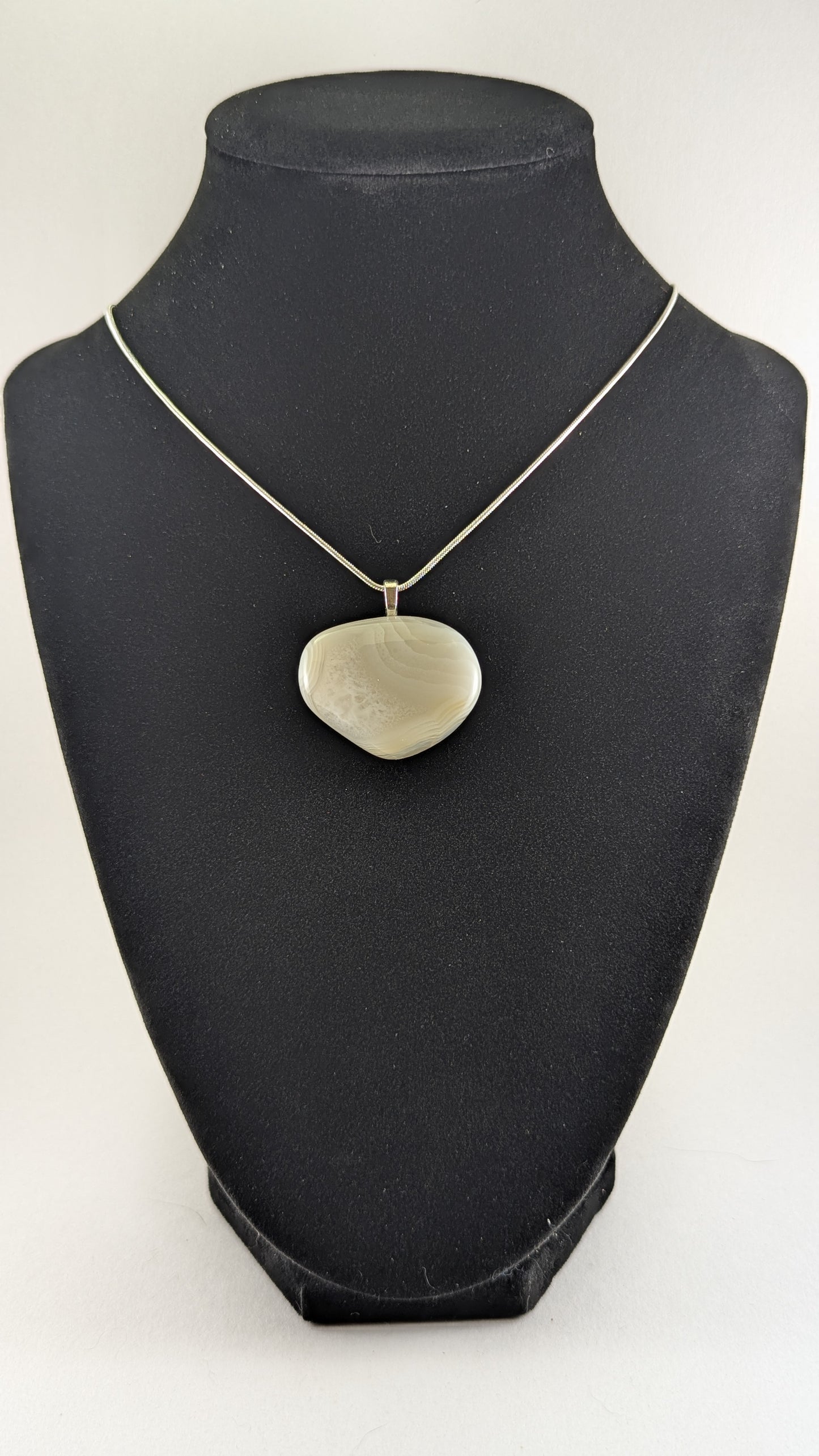 Cloudy Agate Pendant