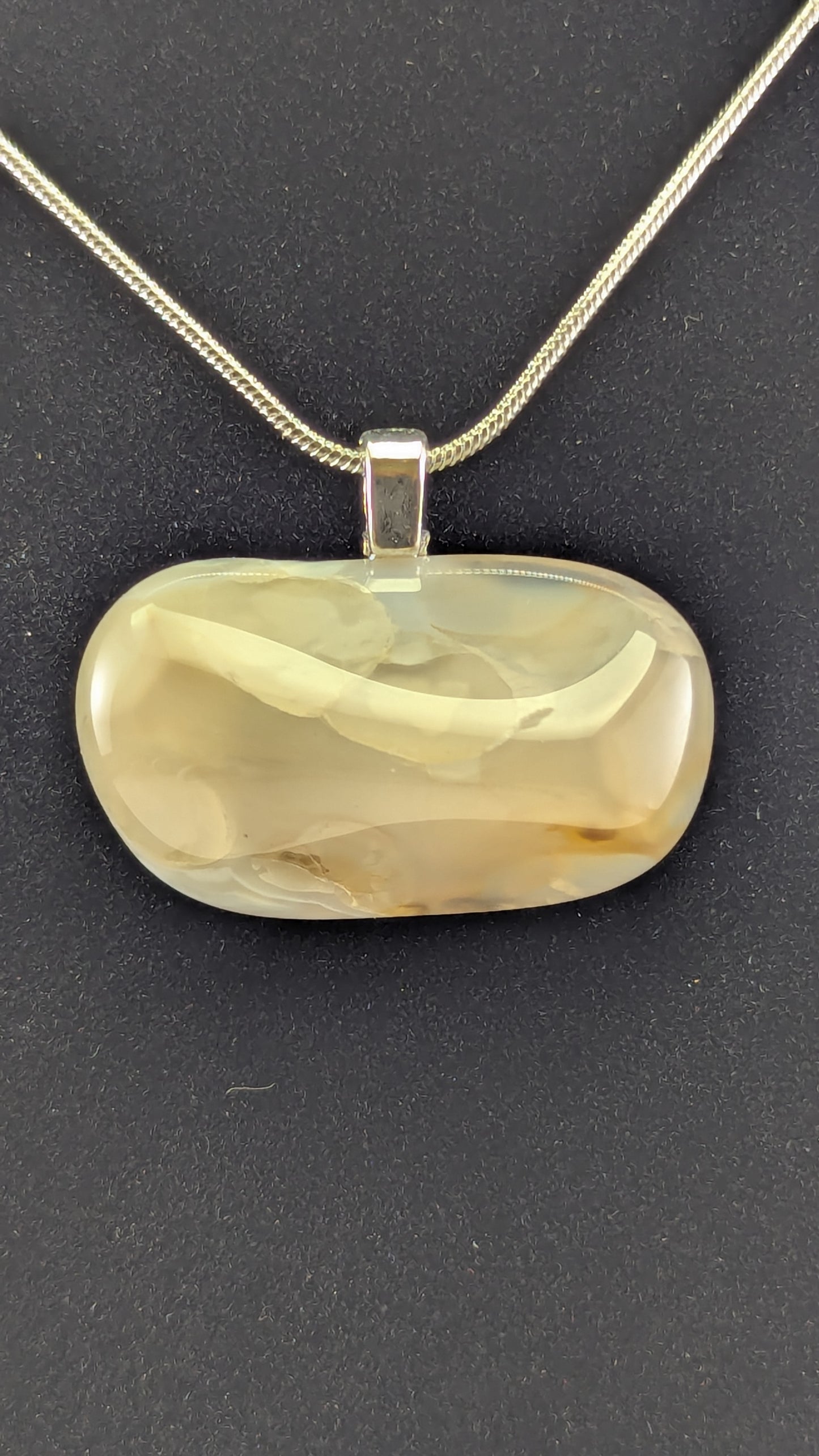 Cloudy Agate Pendant