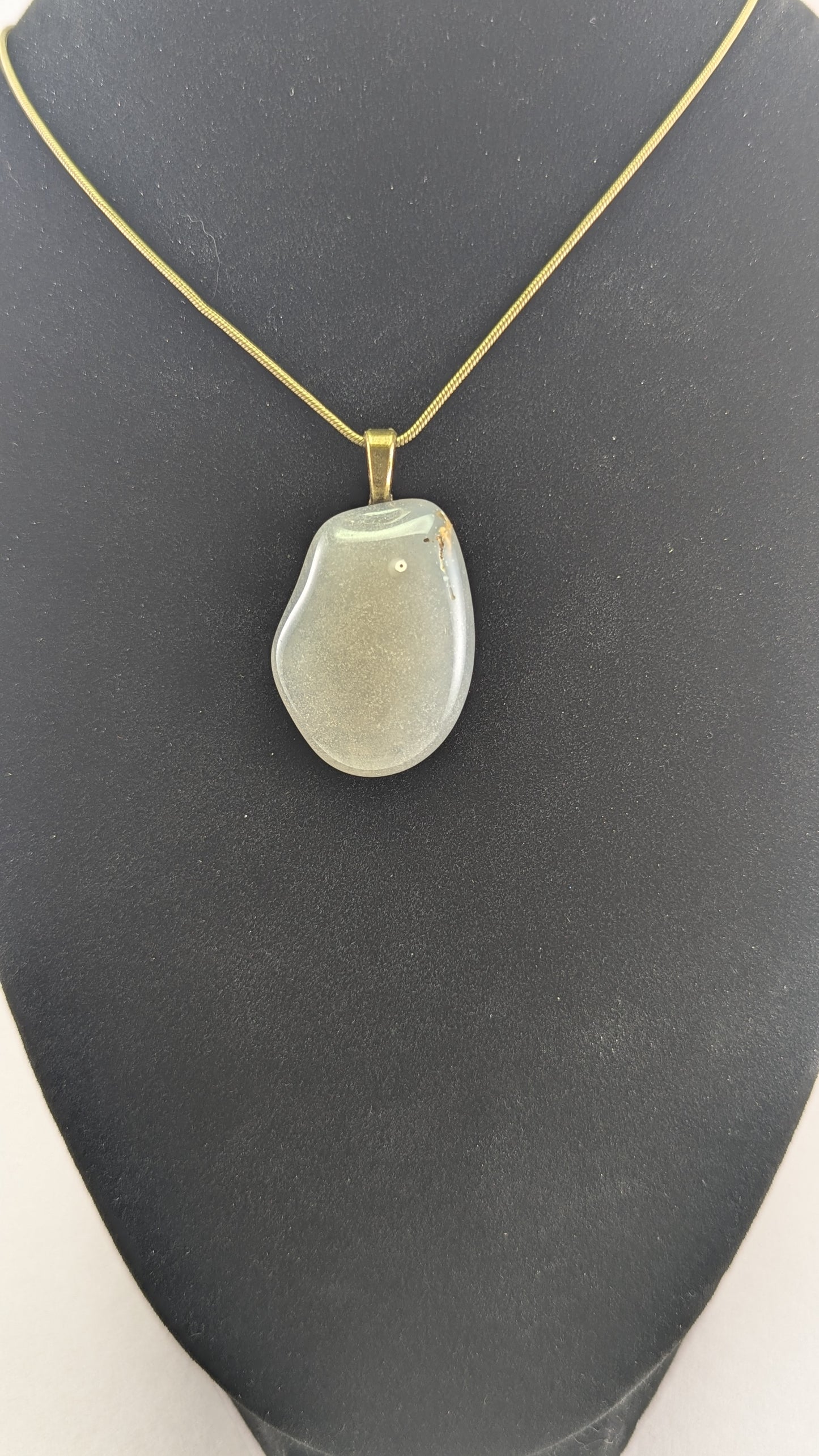 Textured Tube-Artifact Cloudy Quartz Pendant Necklace