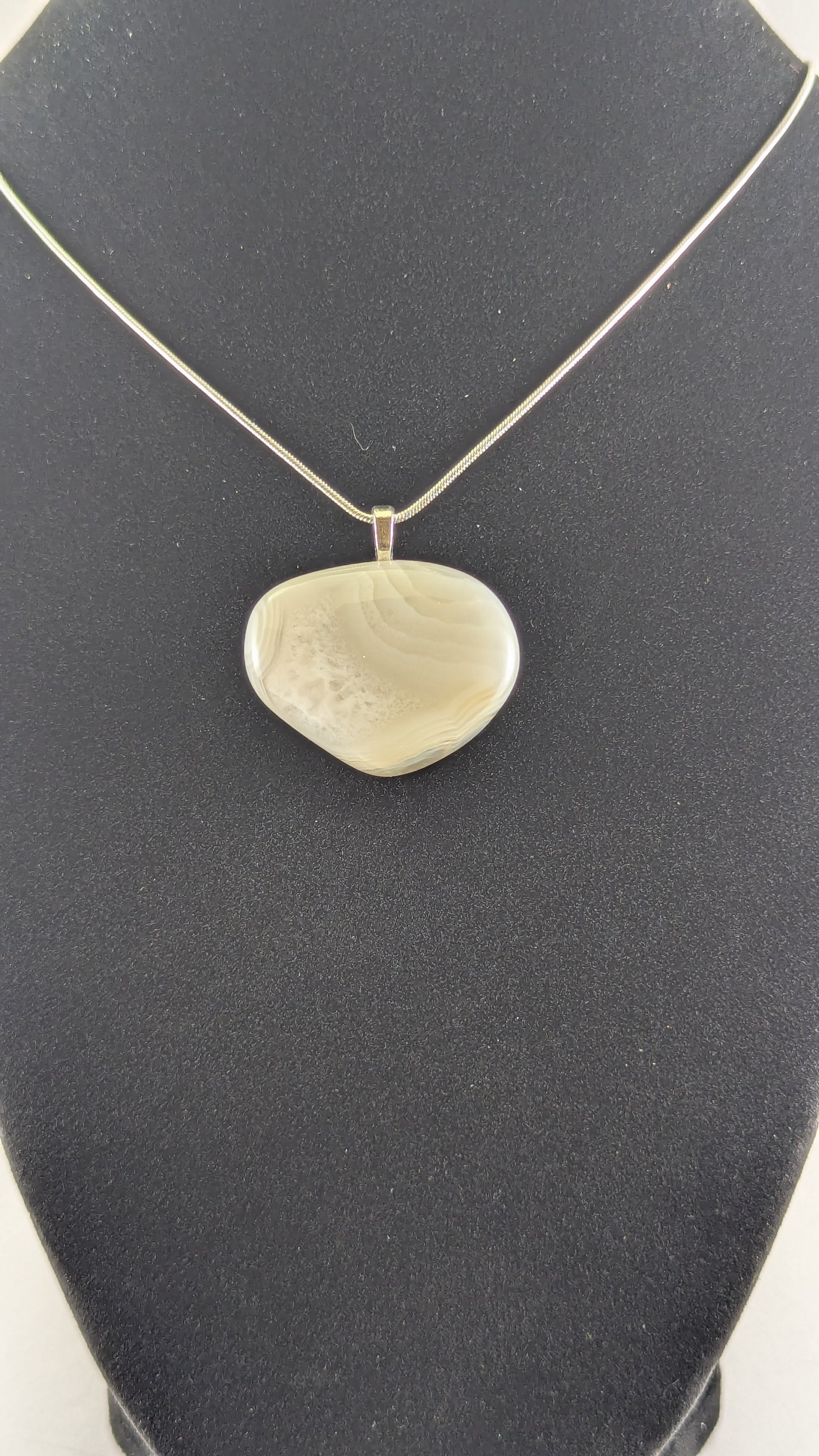 Cloudy Agate Pendant